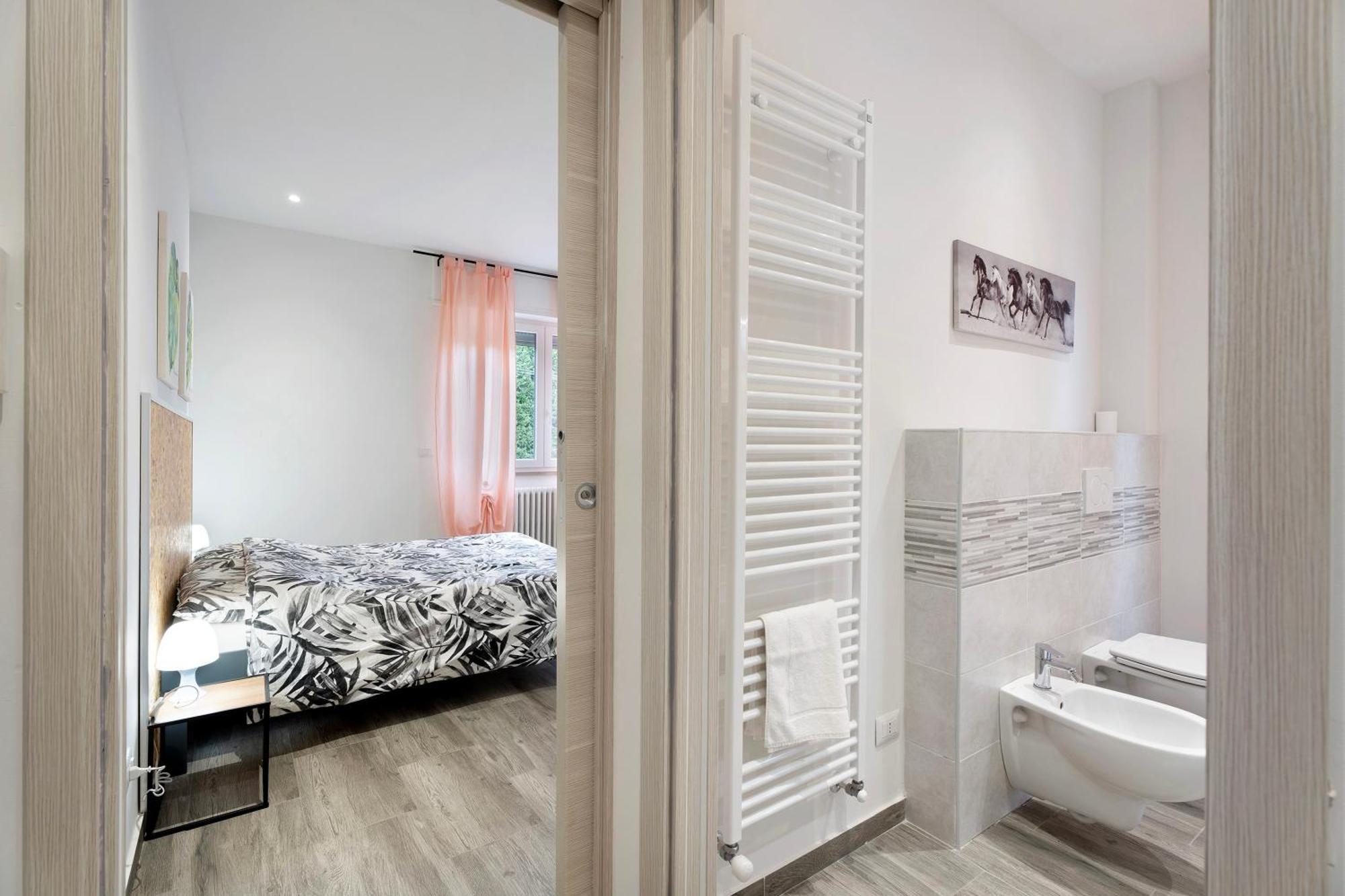 Sweet Home Apartments Peperoncino 阿罗纳 外观 照片